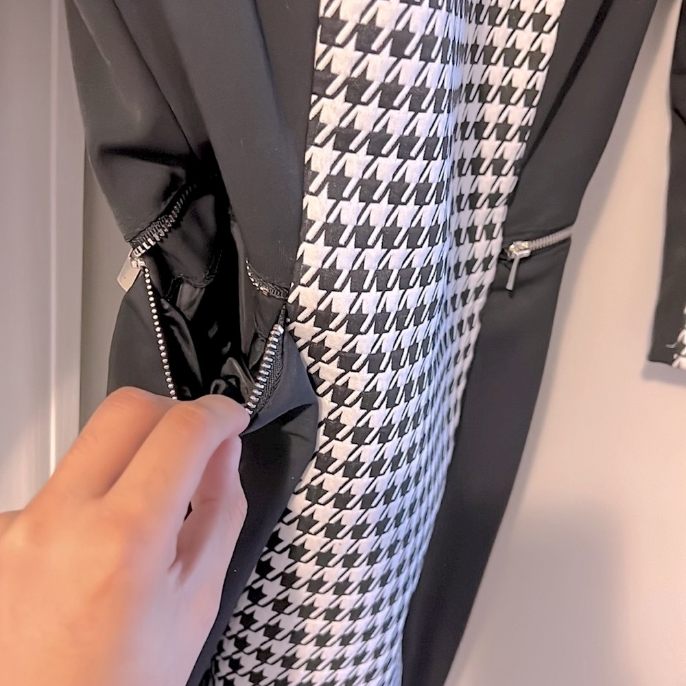 Houndstooth Dress - Picture 8 of 9